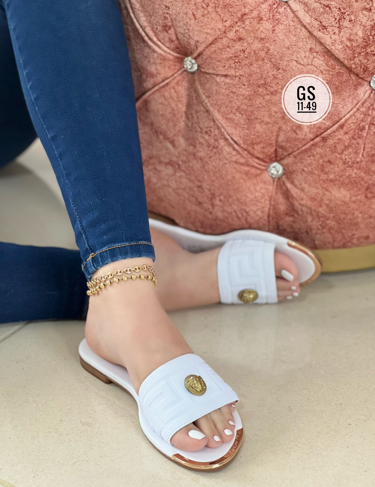 Sandalia Plana Medusa 2.0