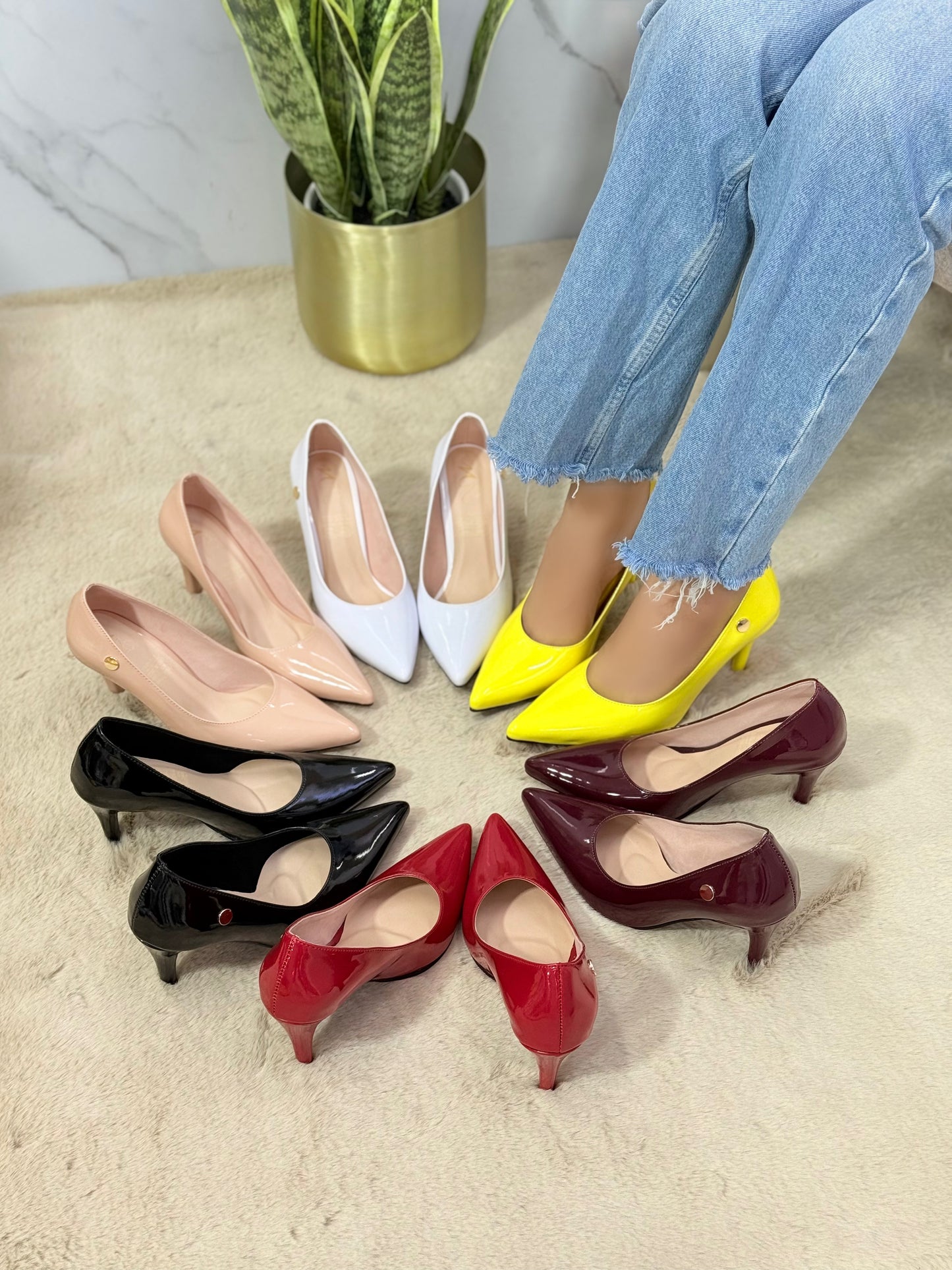 Tacón Stilettos Poder y Elegancia en Cada Paso