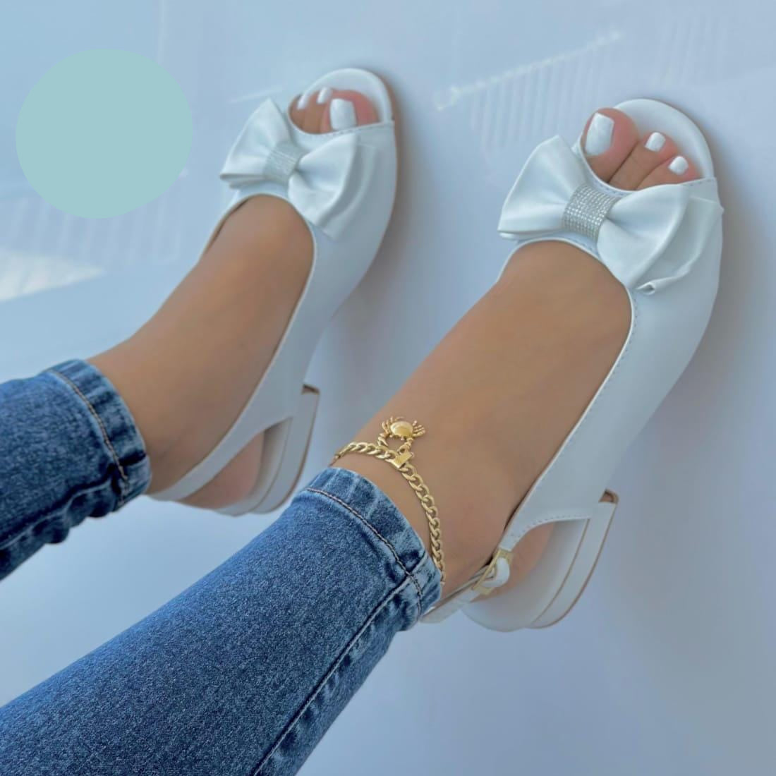 Sandalias Punta Tacón Elegância