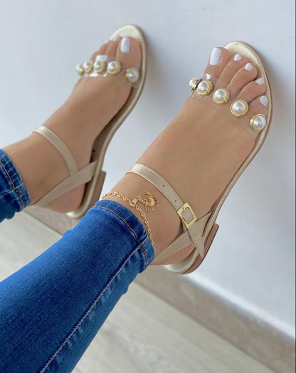 Sandalia Plana Decorada con Perlas Glamure