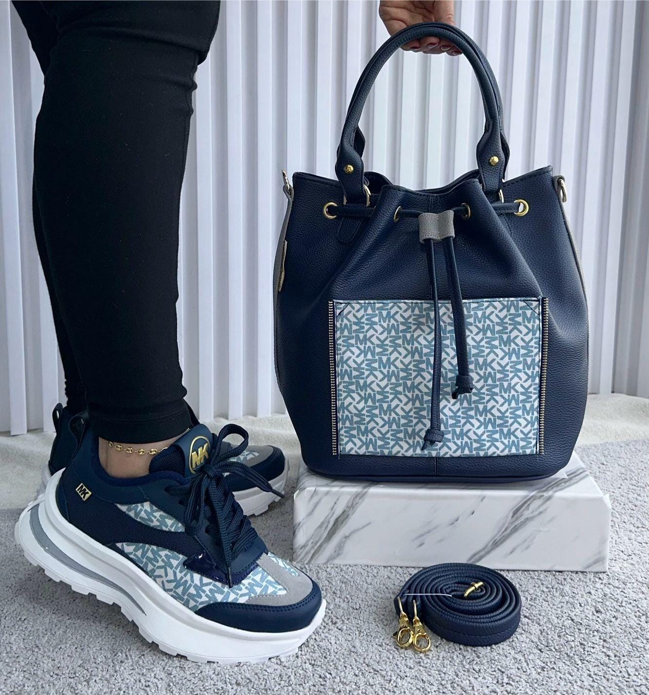 Combo Glamure Sneakers MK Bolso y Calzado Deportivo