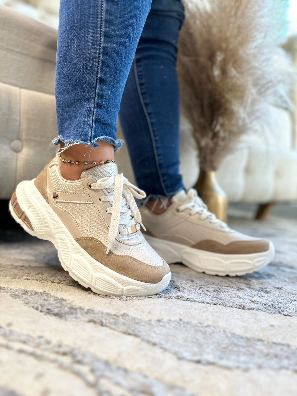 Tenis Gamboa Confort Urbano cómodos y versátiles, ideales para el día a día.