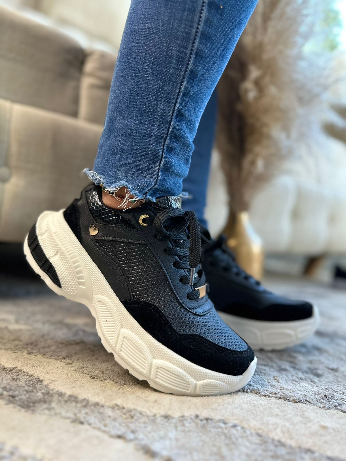 Tenis Gamboa Confort Urbano cómodos y versátiles, ideales para el día a día.