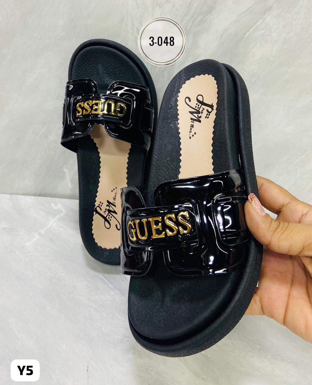 Sandalia Guess Confort & Estilo – Elegancia para cada día