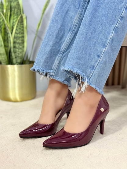 Tacón Stilettos Poder y Elegancia en Cada Paso