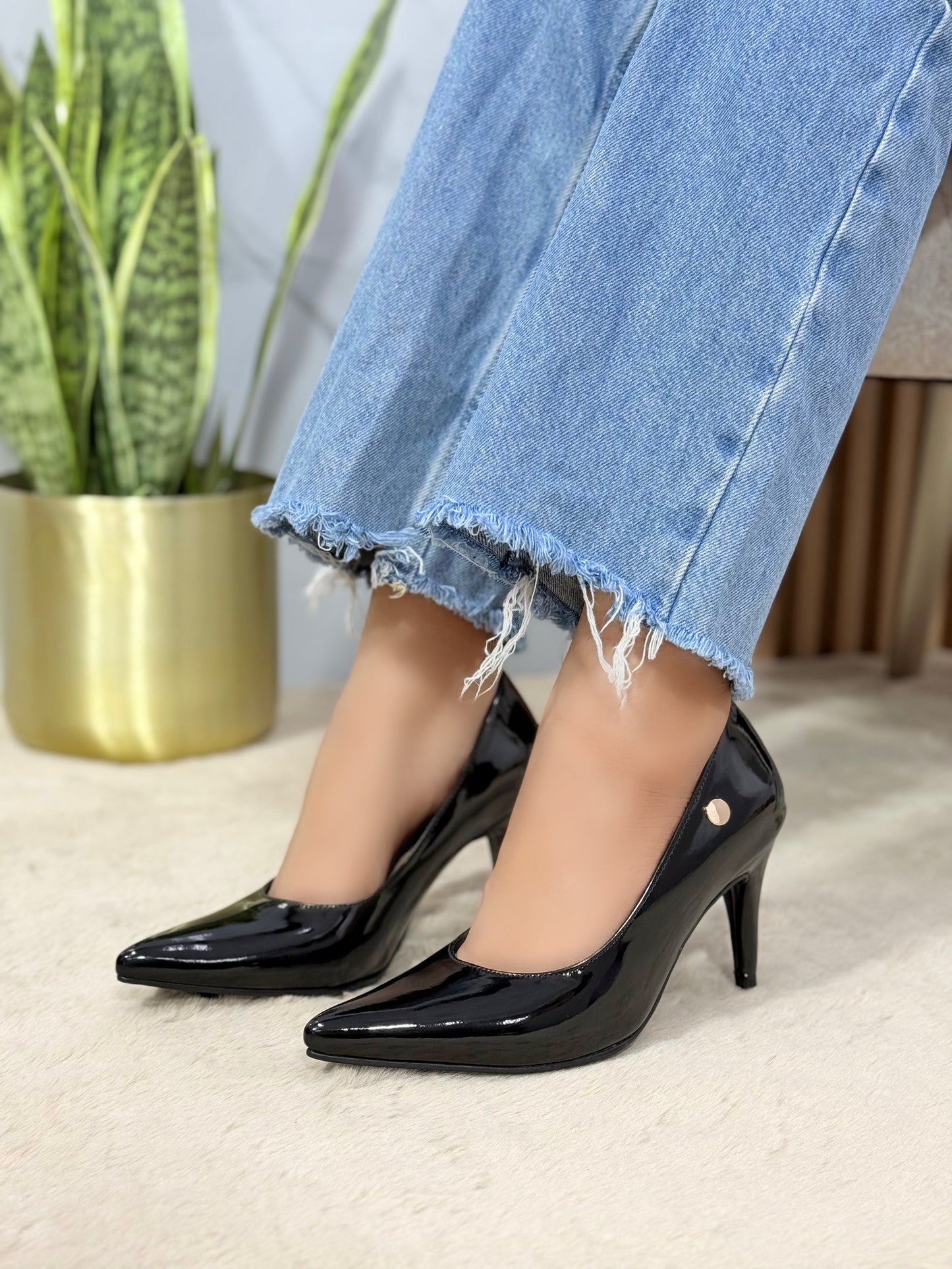 Tacón Stilettos Poder y Elegancia en Cada Paso