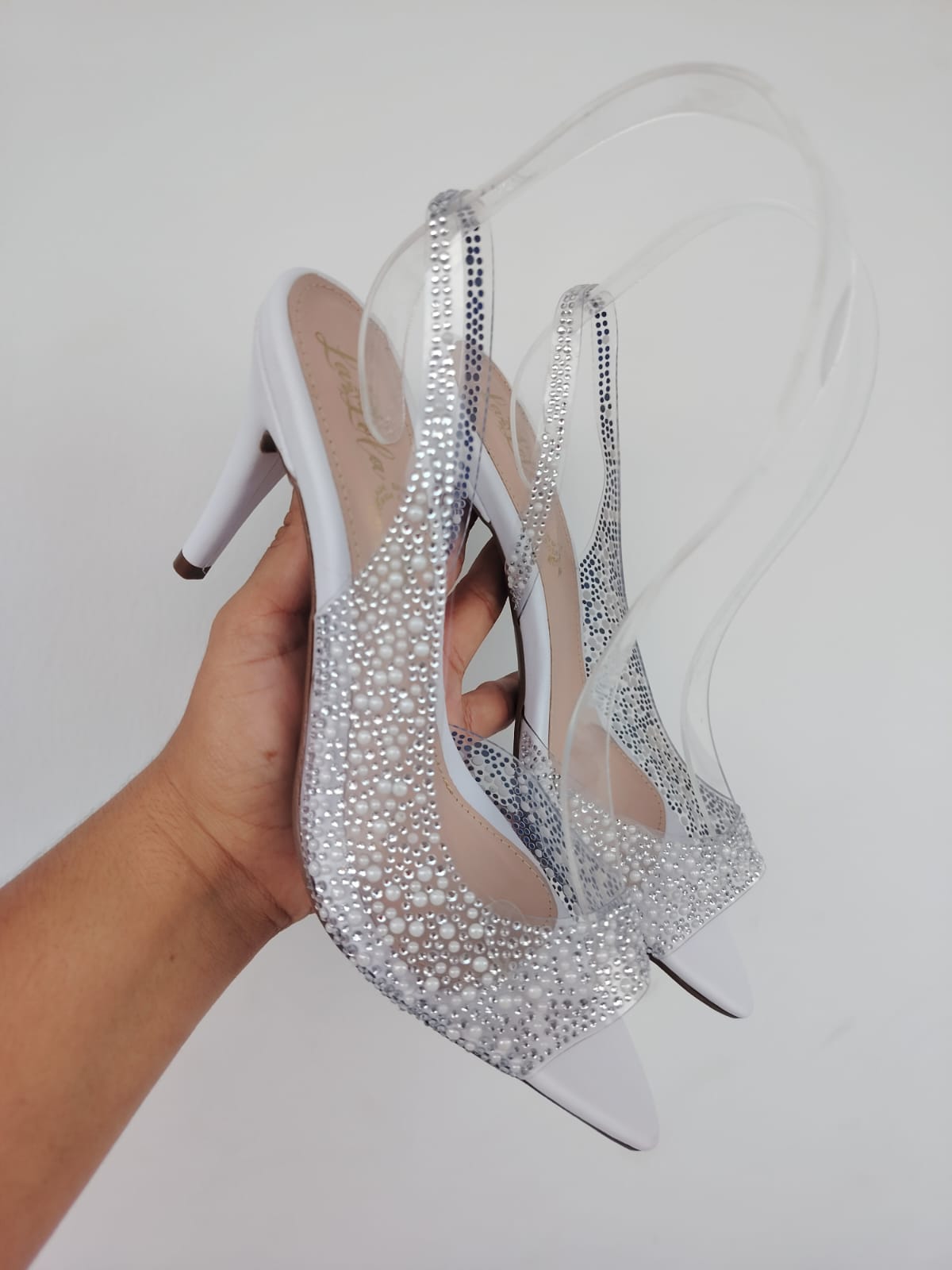 Sapato Slingback de Salto Taça com Pérolas e Cristais