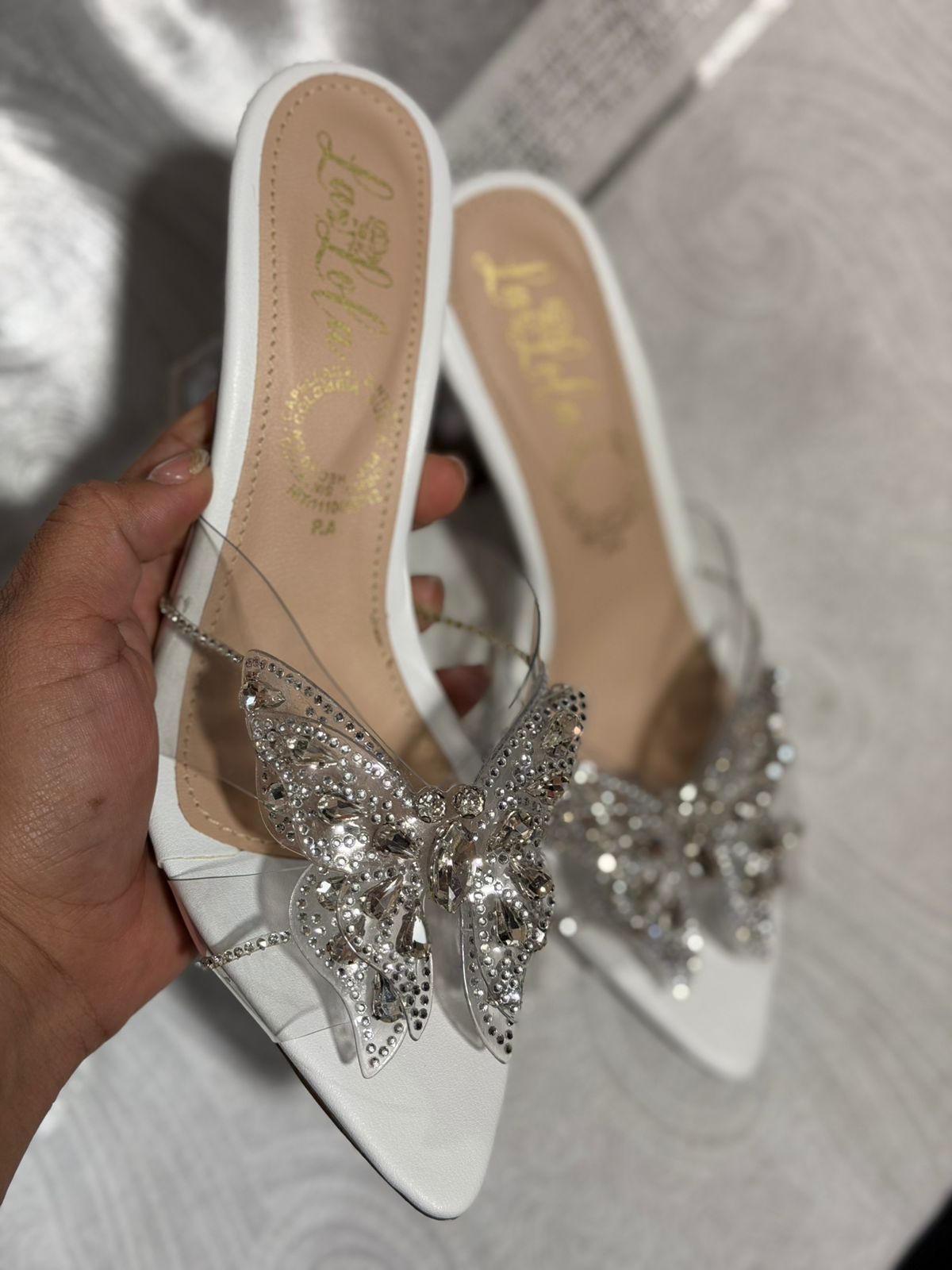 Tacones Mariposa Cristal – Sandalias Elegantes de Pedrería para Mujer