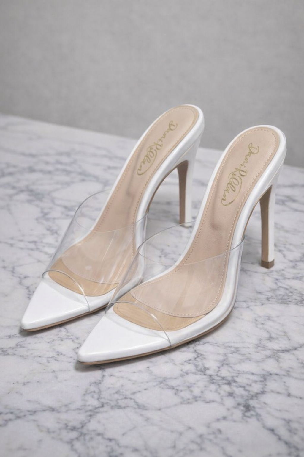 Tacones Cristal Bella – Tacón Alto Transparente de Punta Fina