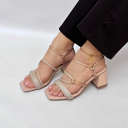 Sandalia Modern Walk: Elegancia y Comodidad en Cada Paso