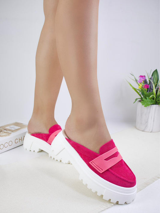 Suecos Karolina: Empoderamiento, Estilo y Comodidad