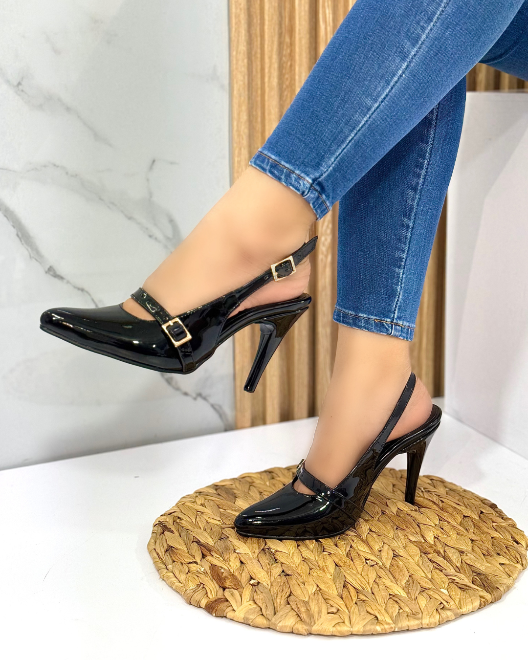 Zapatos de Tacón Tipo Stiletto